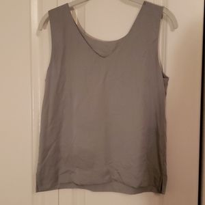 Sleeveless blouse in sage green